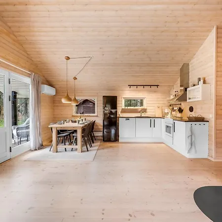 Aman - 700m To The Fjord By Interhome *