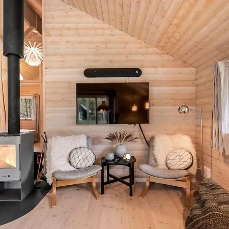Aman - 700m To The Fjord By Interhome * Højslev
